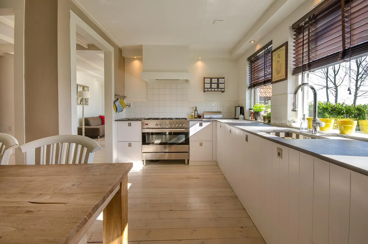 The 15-Point Kitchen Lighting Checklist for a Functional Space